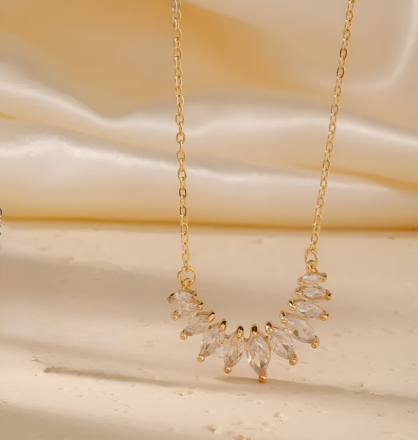 Collier "Alando"