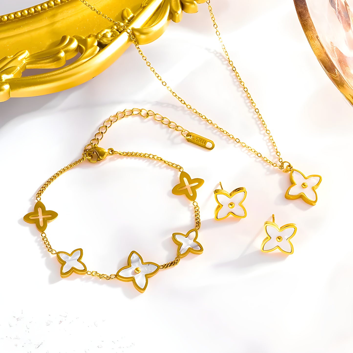 Collier "Bine"