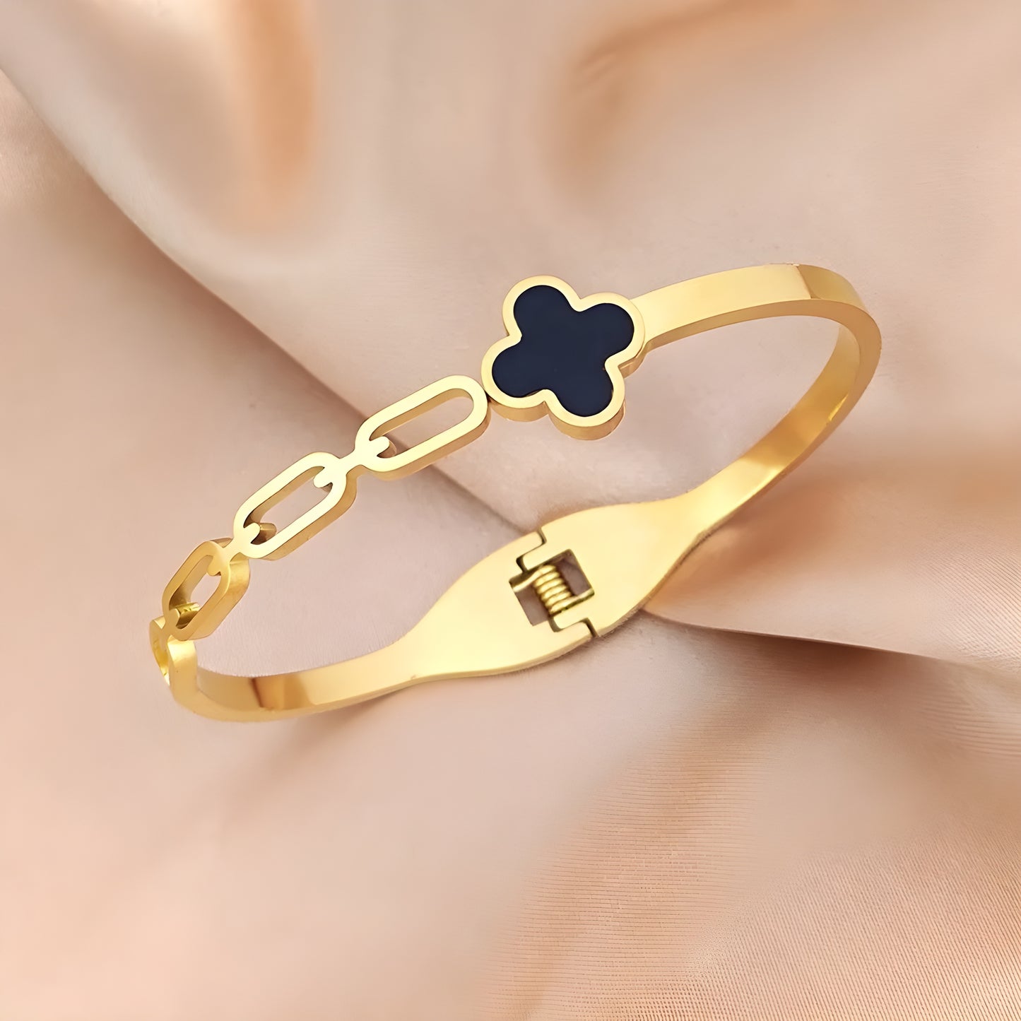 Bracelet "Artemis"