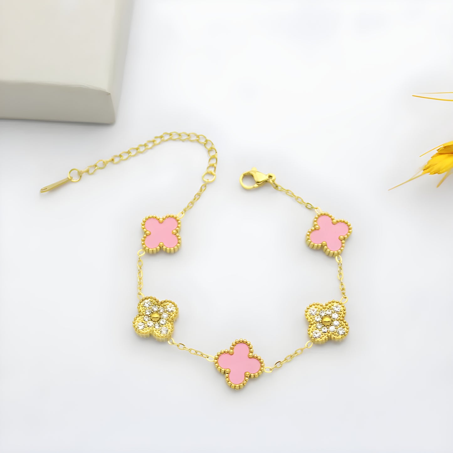 Bracelet "Pink Lucky 2"