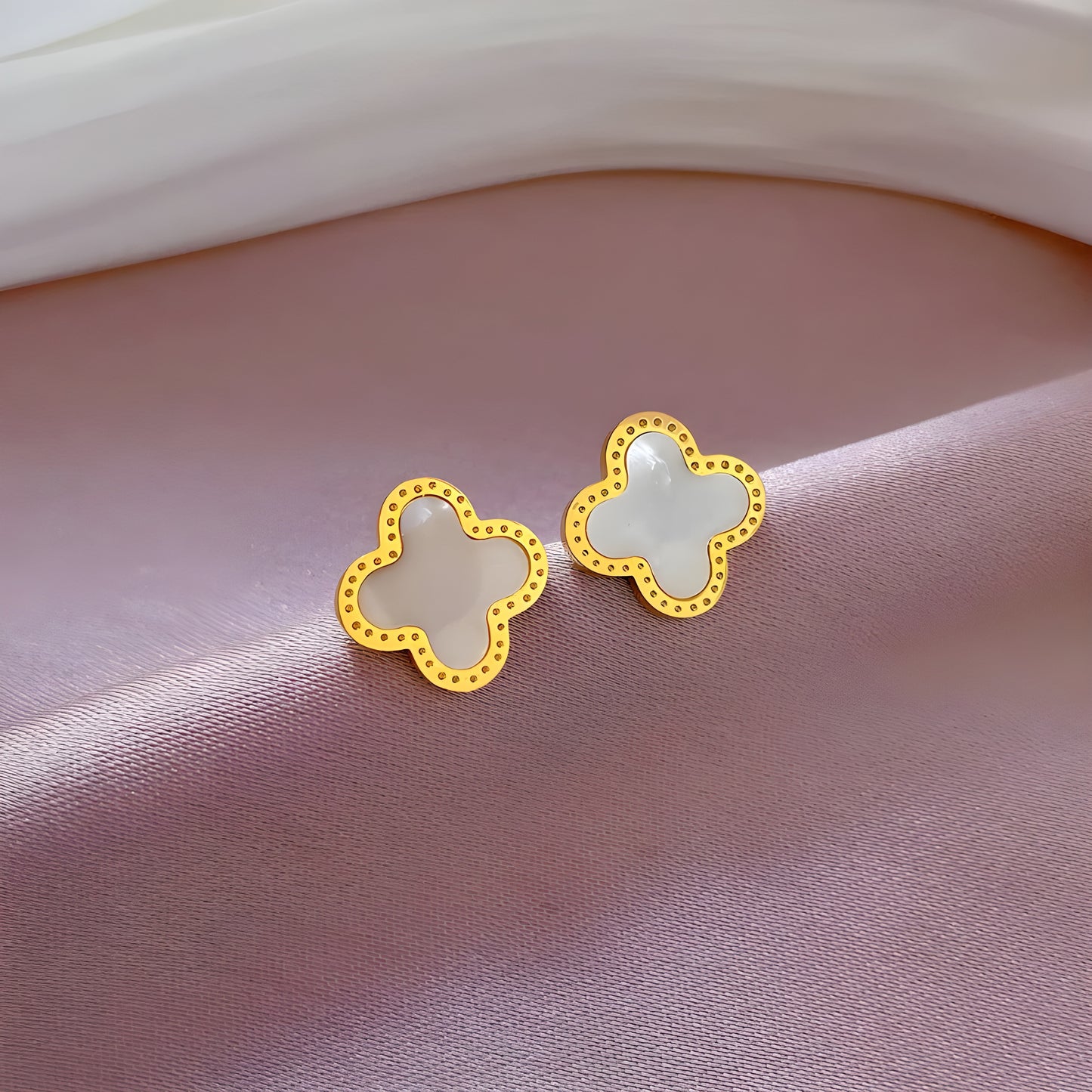 Boucles "White lucky 2"