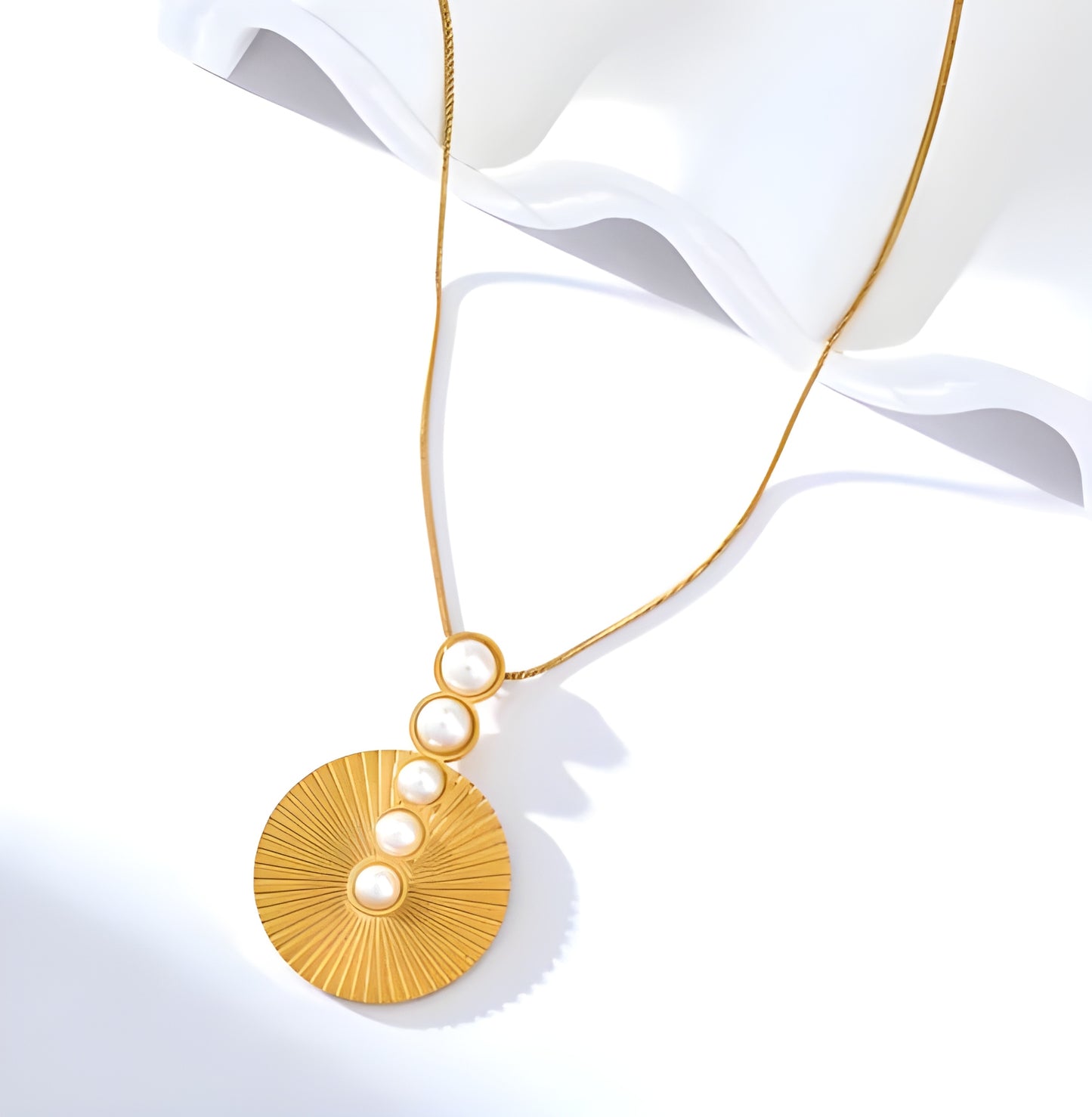 Collier "Éclipse"