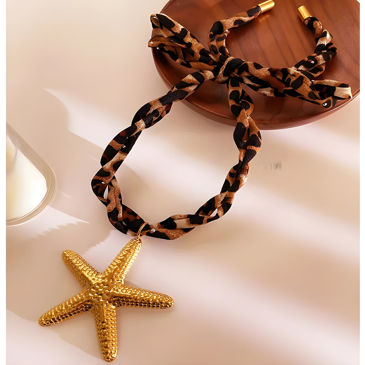 Collier "Leopard 2"